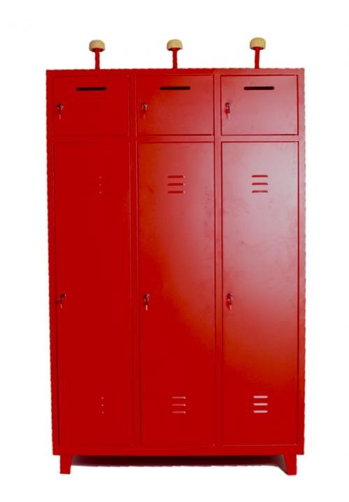 Feuerwehrschrank Serie Budget - Komplettset mit Türen und Füssen ! 3 Abteile  je oben 1 Wertfach unten für Mäntel und Ausrüstung - Helmhalter - Mass: 118,5 breit x 50 tief  x 190 cm hoch mit Füsse - Lieferzeit sofort ! Topseller- Preisstar ! 